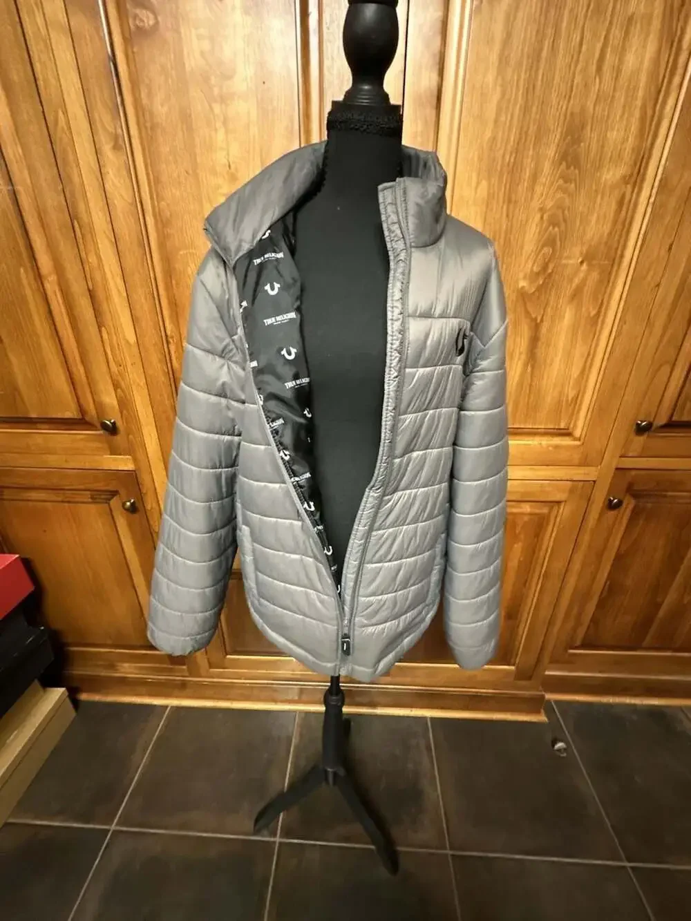True Religion Mens Grey Full Zip Puffer Jacket Size L